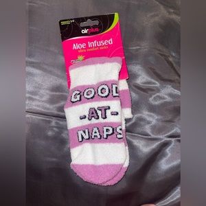 COPY - ❤️‍🔥4/$25! 
Aloe Infused Fuzzy Socks “Good at Naps”